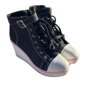 Black Canvas Wedge High Tops Easy Zipper Access Size 7 (Like New/No Tags)